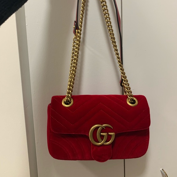 Gucci Red Velvent Mini Marmont - Picture 4 of 8